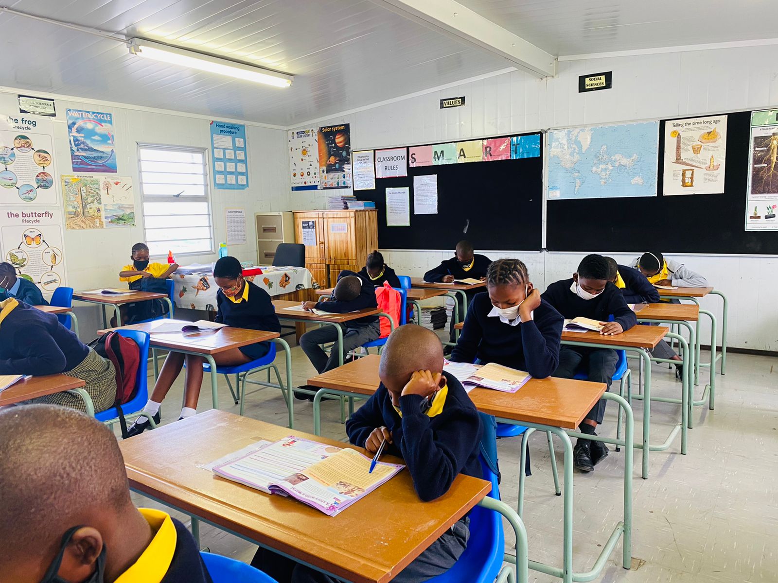 0b864fdc-eb0d-47d6-99cc-deed77f9b322 2