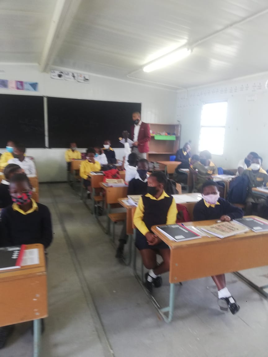 b8098b43-9a4a-4c56-b4ce-7ea56242a1a3